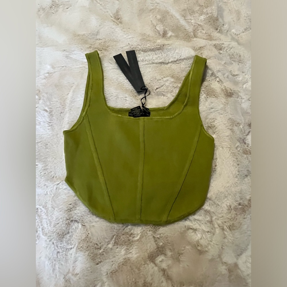 *NWT* House of Harlow 1960 corset style tank. Size M - Picture 3 of 5